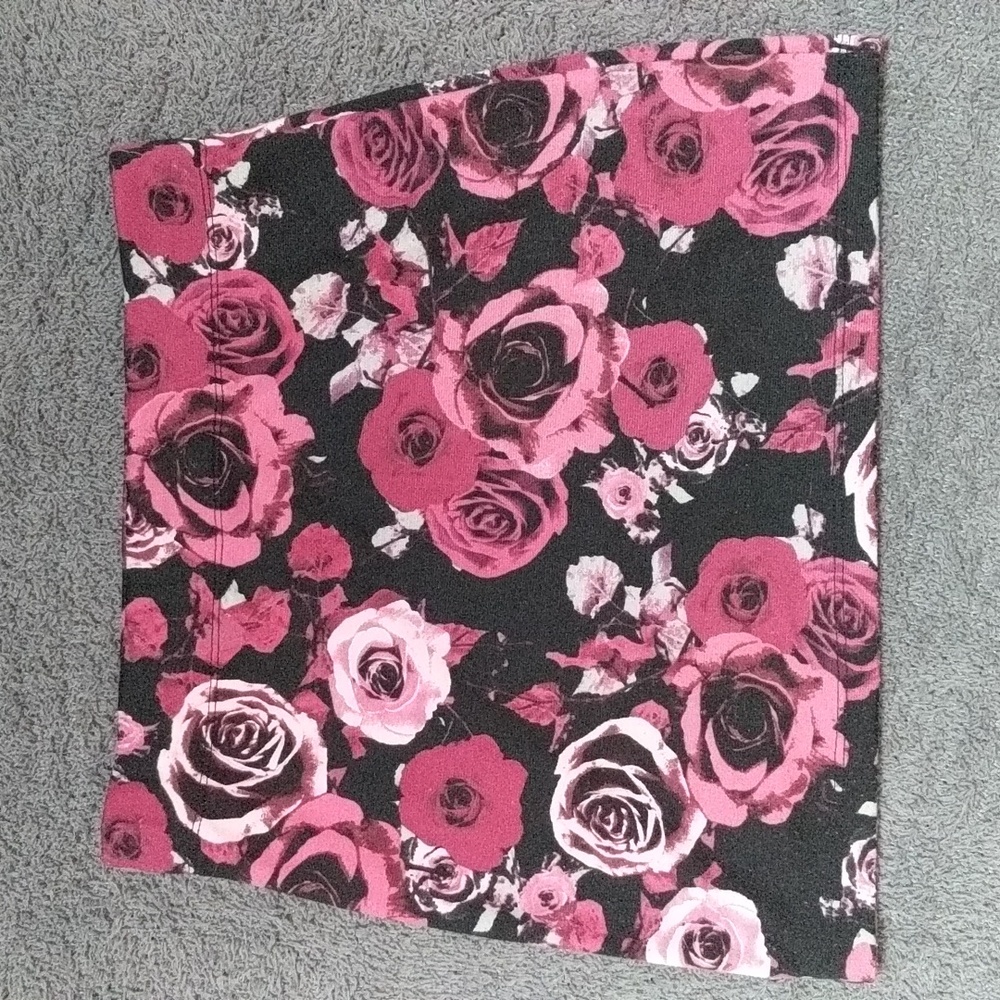 Nollie Stretch Pink & Black Rose Mini Skirt